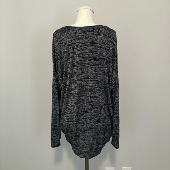 Aritzia Wilfred Free Devinette Long Sleeve V-Neck Top Heathered Gray Black - Picture 10 of 15